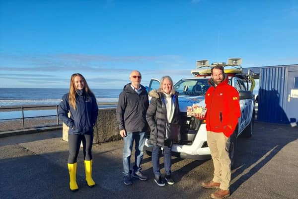 Lynne and husband George meeting Siobhan Murphy and Andy Jordan, RNLI lifeguard supervisors. 
