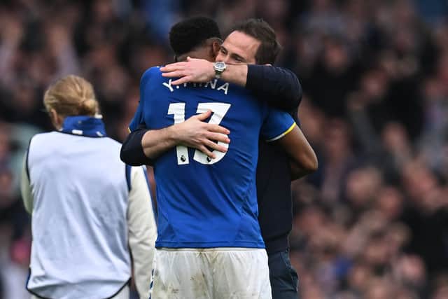 Yerry Mina with Everton boss Frank Lampard. Picture: PAUL ELLIS/AFP via Getty Images