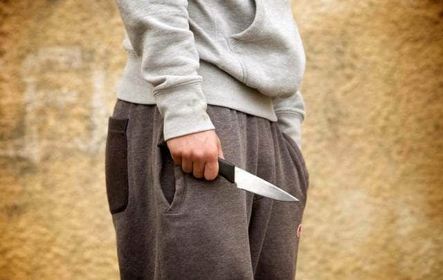 The number of people carrying knives has fallen to a nine-year low, according to the figures released by the Government in a Parliamentary answer to Nationalist backbencher Stuart McMillan.