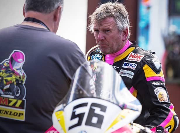 <p>Veteran rider Davy Morgan has died at Isle of Man TT</p>