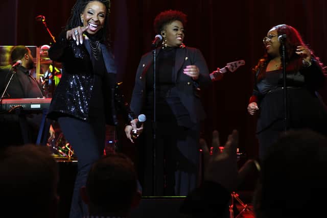 American singer & songwriter Gladys Knight performs on stage. Image: Photo by Jason Kempin/Getty Images