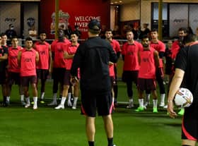 Jurgen Klopp speaks to his players during Liverpool training in Thailand. Picture: Andrew Powell/Liverpool FC via Getty Images