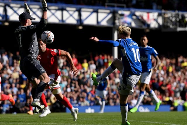 Everton’s Anthony Gordon misses a chance against Nottingham Forest. Photo: Stu Forster/Getty Images