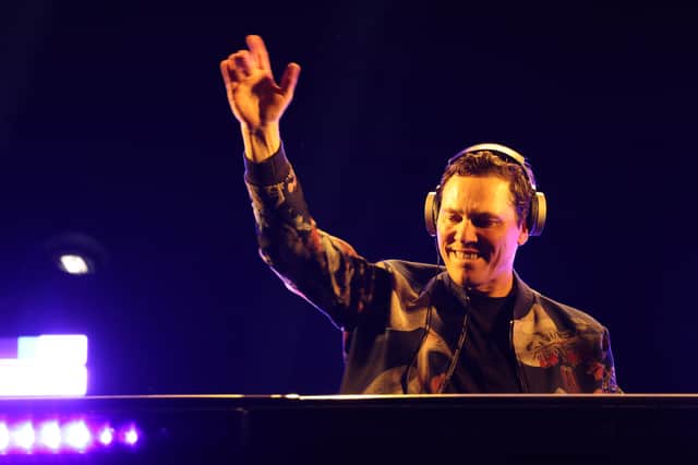 Dutch DJ Tiesto, a regular performer at Creamfields, was voted "the Greatest DJ of All Time" by Mix magazine in a 2010/2011 poll.