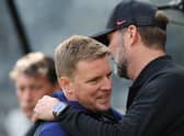 Eddie Howe, Manager of Newcastle United embraces Juergen Klopp, Manager of Liverpool prior to the Premier League match between Newcastle United and Liverpool at St. James Park on April 30, 2022 in Newcastle upon Tyne, England. (Photo by Ian MacNicol/Getty Images)