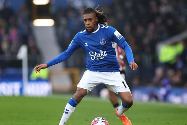 Sean Dyche wouldn’t comment on Alex Iwobi’s rapping skills, but could the gruff Everton boss be protecting Dide’s identity? 