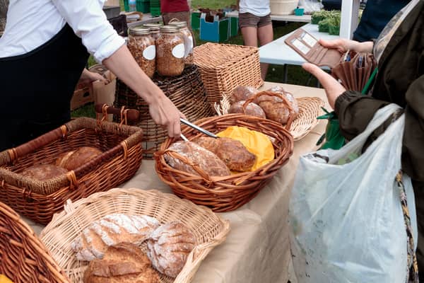 Organic Bread at Farmers Market. Image: alisonhancock - stock.adobe.com