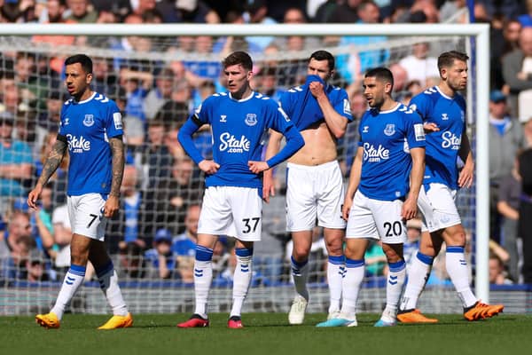 Everton players look dejected during the Premier League match between Everton FC and Fulham FC at Goodison Park on April 15, 2023 in Liverpool, United Kingdom. (Photo by Marc Atkins/Getty Images)