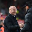 Everton manager Sean Dyche and Jurgen Klopp of Liverpool shake hands