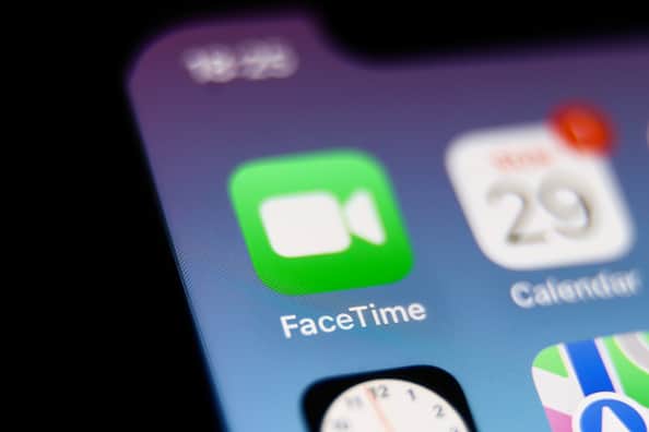 Apple threatens to remove iMessage & FaceTime from UK audience