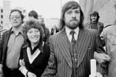 English actor, comedian, author and political activist Ricky Tomlinson with his wife Marlene Clifton in July 1975. Image: Evening Standard/Hulton Archive/Getty Images