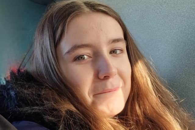 Melissa Williams had to go to hospital to have the hairball removed. Melissa had been eating her own hair to deal with her anxiety and bullying - a condition know as Rapunzel Syndrome. Image: Jackie Williams / SWNS