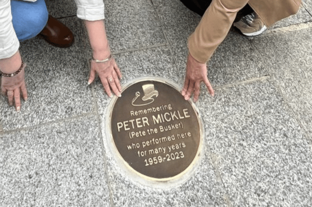 The plaque, which was devised by the Liverpool Council’s streetscene manager Kenny Brew, is the first in the city to pay tribute to a street performer. Image: Liverpool Council
