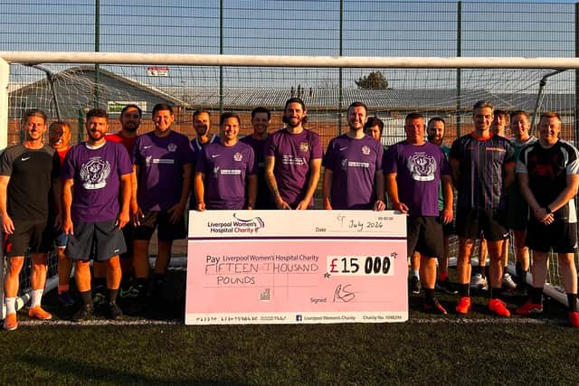Rob and HoneysuckleFC with fundraising cheque