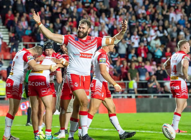 <p>St Helens smashed Hull FC </p>