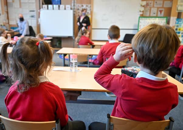 Pupils, parents and staff to test for COVID-19  (Photo by Jeff J Mitchell/Getty Images)