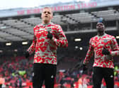 MANCHESTER, ENGLAND - OCTOBER 02: Donny van de Beek of Manchester United during the Premier League match between Manchester United and Everton at Old Trafford on October 02, 2021 in Manchester, England. (Photo by Michael Regan/Getty Images)