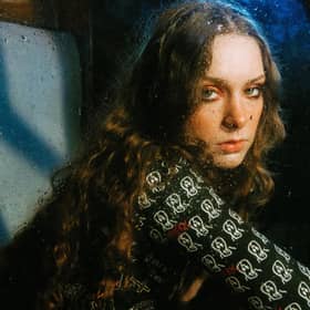 Holly Humberstone announces massive Spring 2024 UK tour - how to buy tickets & presale details 