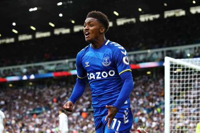 LEEDS, ENGLAND - AUGUST 21: Demarai Gray of Everton celebrates after scoring their side's second goal during the Premier League match between Leeds United and Everton at Elland Road on August 21, 2021 in Leeds, England. (Photo by Marc Atkins/Getty Images)