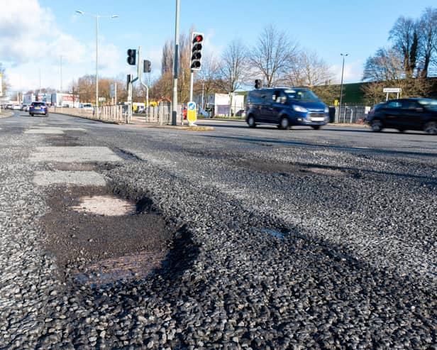 Potholes, Photo: Kelvin Lister-Stuttard